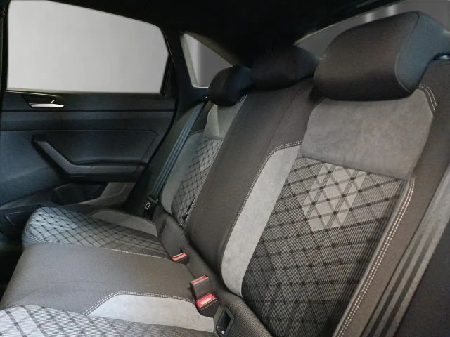 Volkswagen Taigo 1.5 TSI DSG R-Line