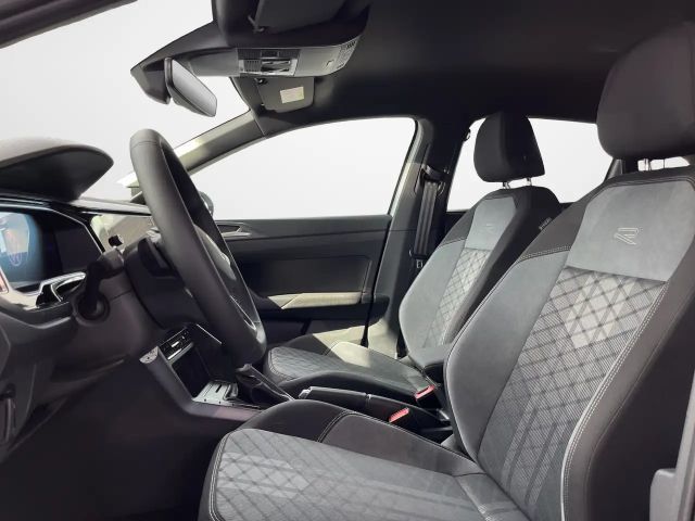 Volkswagen Taigo 1.0 TSI DSG R-Line