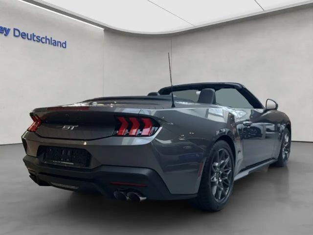 Ford Mustang Convertible GT 5.0 V8