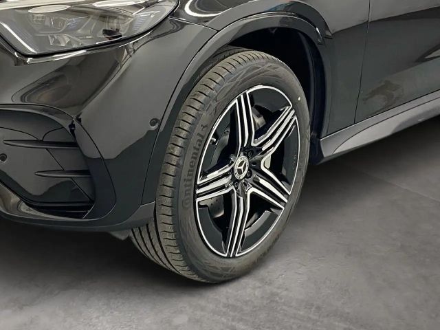 Mercedes-Benz GLC 300 4MATIC AMG Line