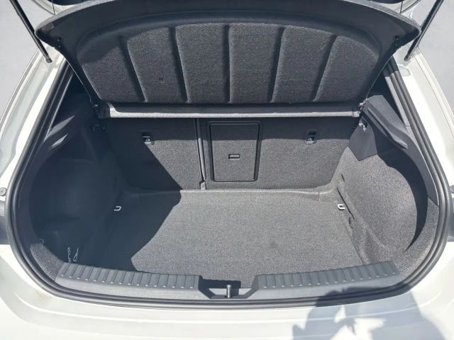 Cupra Leon 2.0 TSI DSG VZ