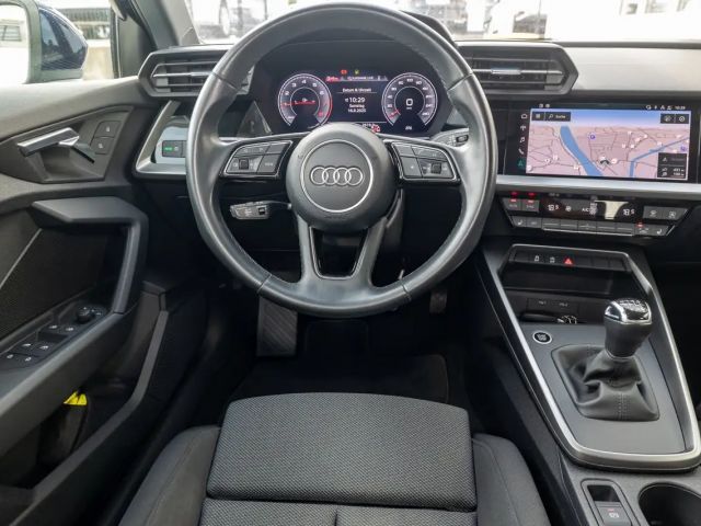 Audi A3 30 TFSI Sedan Sportback