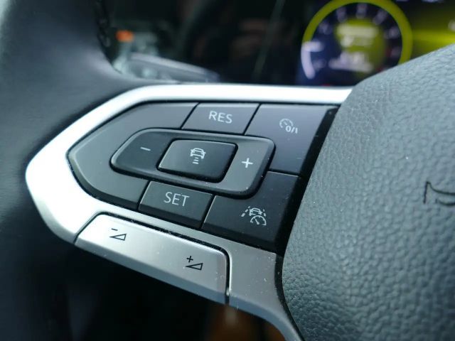 Volkswagen Golf 1.0 TSI Life