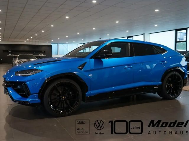 Lamborghini Urus S