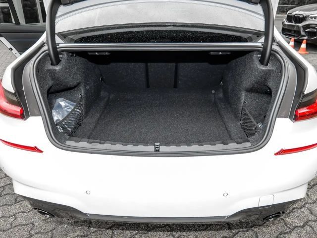 BMW 330 330d Comfort pakket M-Sport Sedan