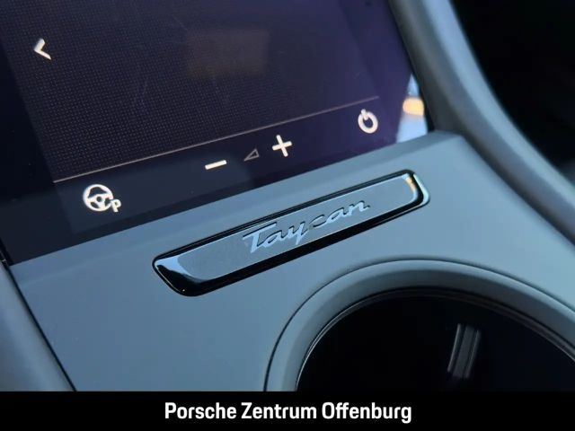 Porsche Taycan 4 Cross Turismo