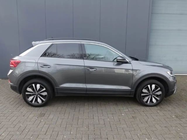Volkswagen T-Roc 1.5 TSI DSG Move