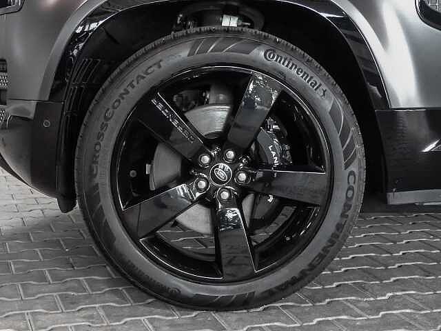 Land Rover Defender 90