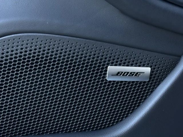 Porsche Taycan 4S Cross Turismo