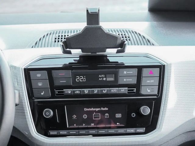 Volkswagen e-up! Plus Style