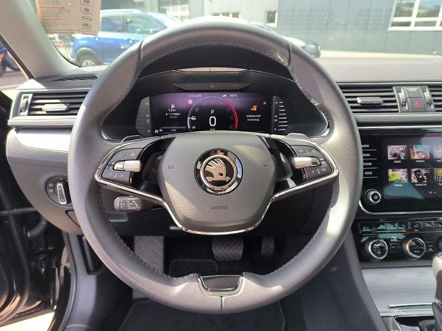 Skoda Superb 2.0 TDI Ambition Combi