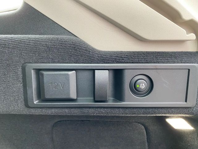 BMW 320 320i Touring