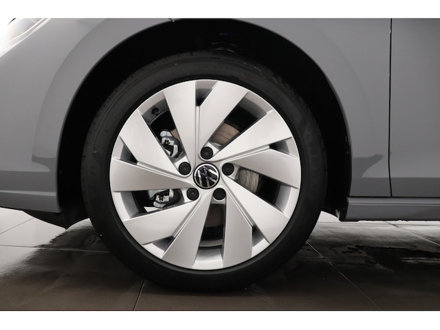 Volkswagen Golf 1.5 TSI