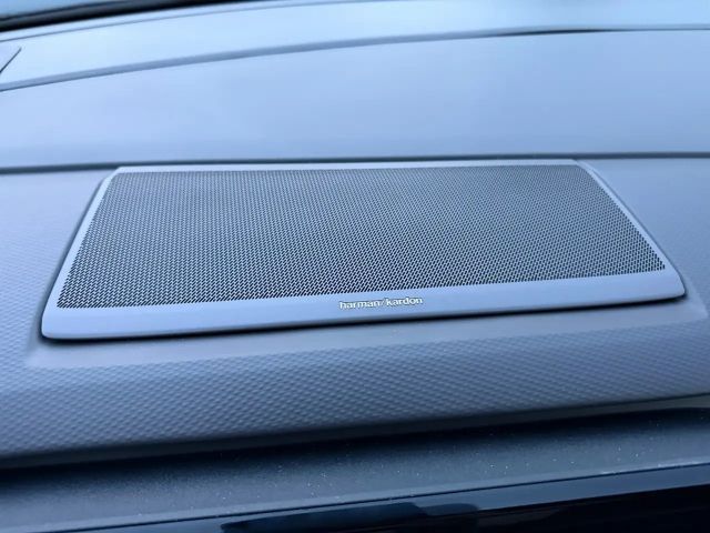 Volkswagen Multivan Lang Style T7