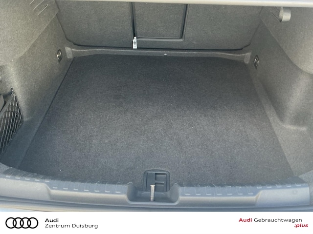 Audi A3 30 TFSI S-Tronic Sedan