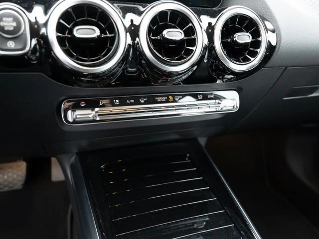 Mercedes-Benz B 200 B 200 d Progressive