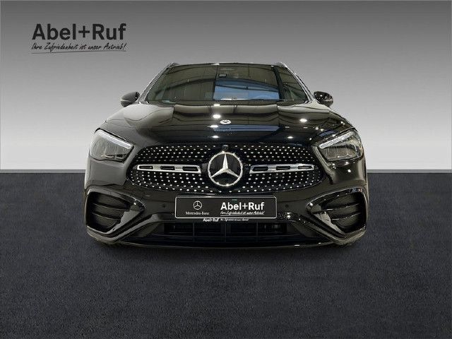 Mercedes-Benz GLA 200 AMG Line