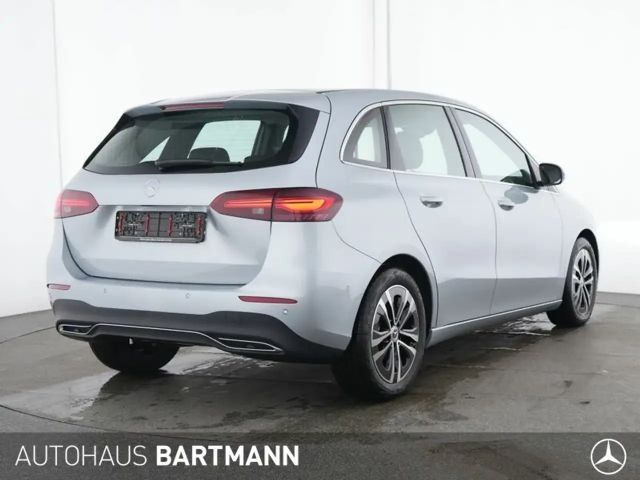 Mercedes-Benz B 180 Progressive