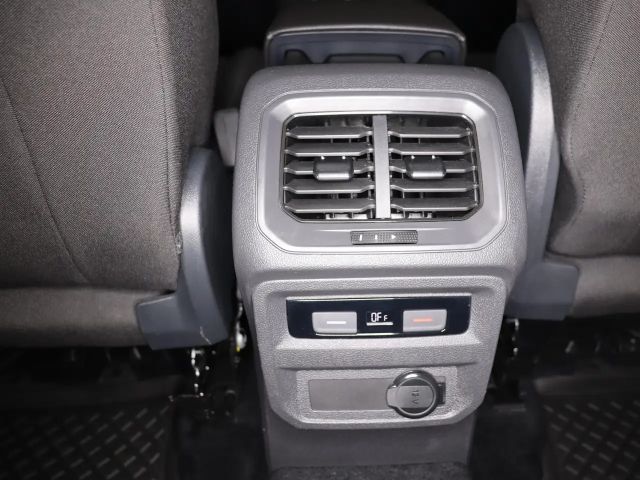 Volkswagen Tiguan Allspace DSG R-Line Style