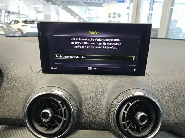 Audi Q2 Kamera,PDC,Sitzheizung,Matrix-LED