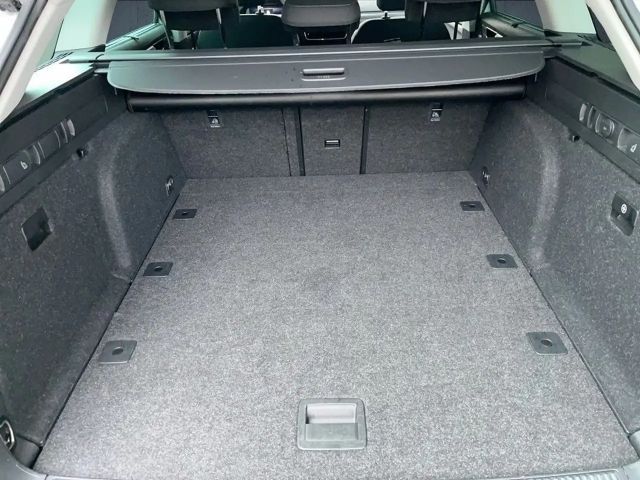 Skoda Superb 2.0 TDI Combi Style Style