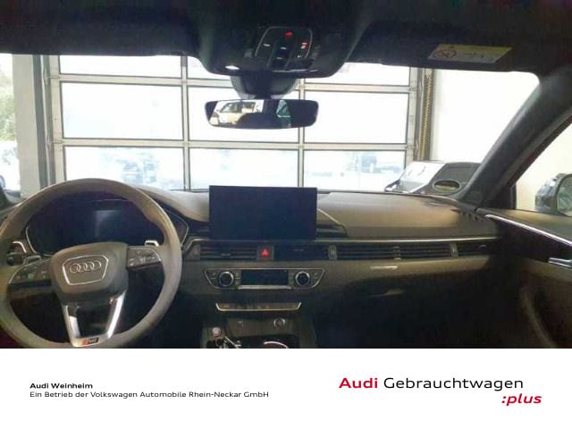 Audi RS4 Avant Quattro