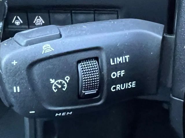 Peugeot E-2008 GT-Line