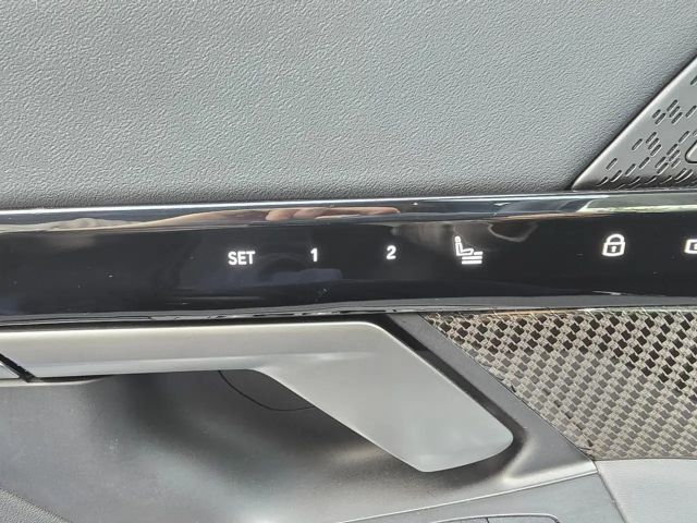 BMW 520 520i M-Sport Sedan