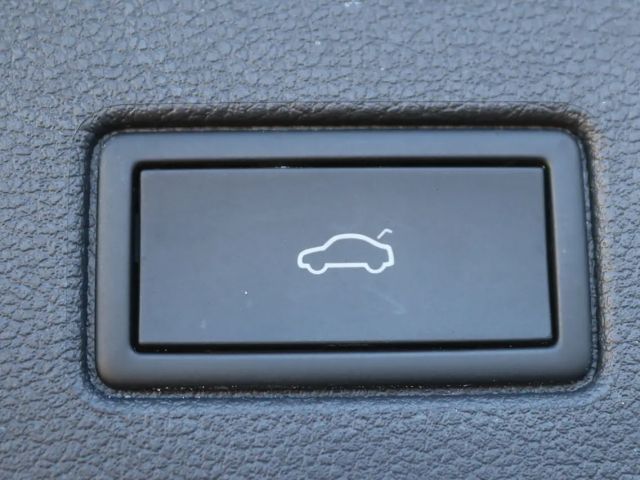 Volkswagen Touran 2.0 TDI R-Line