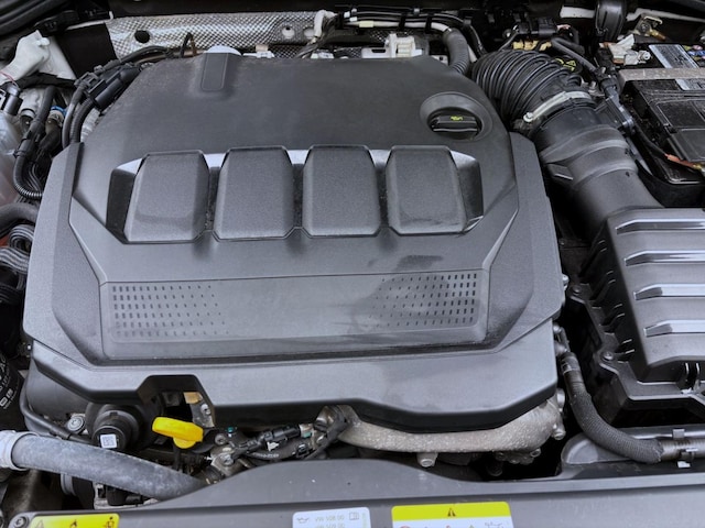 Volkswagen Golf 2.0 TDI DSG Life