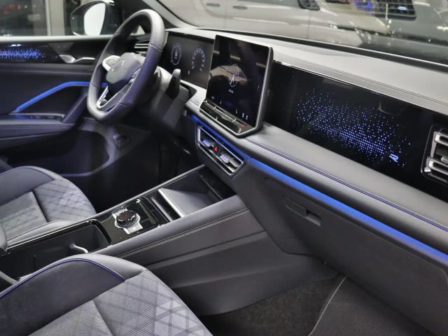 Volkswagen Tiguan DSG R-Line