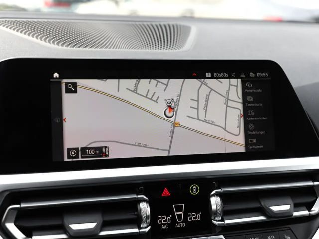 BMW 330 330i Advantage pakket Sedan xDrive