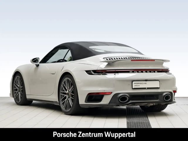 Porsche 992 Cabrio Turbo
