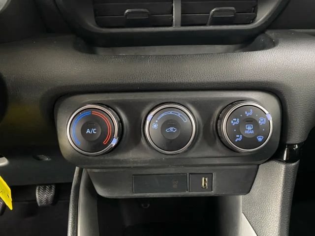 Toyota Yaris 1.0 VVT-i Comfort Hatchback