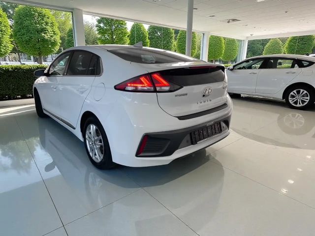Hyundai Ioniq 1.6 Hybrid Style