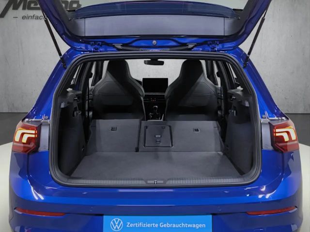 Volkswagen Golf 1.5 TSI Plus R-Line