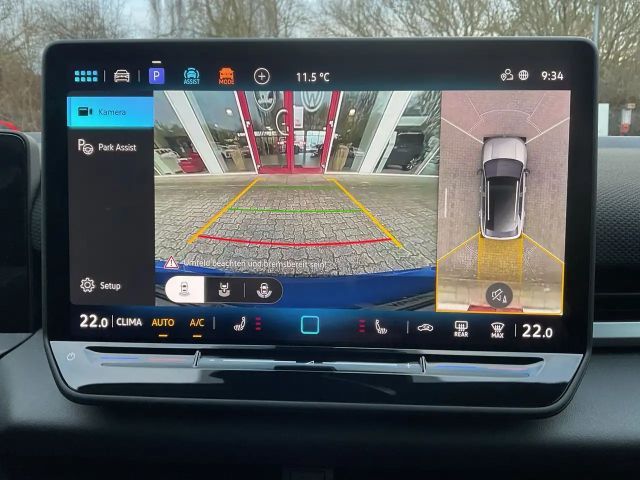 Volkswagen T-Roc 1.5 eTSI DSG R-Line