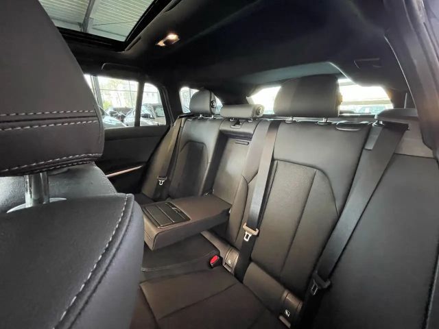 BMW 330 330i M-Sport Touring xDrive