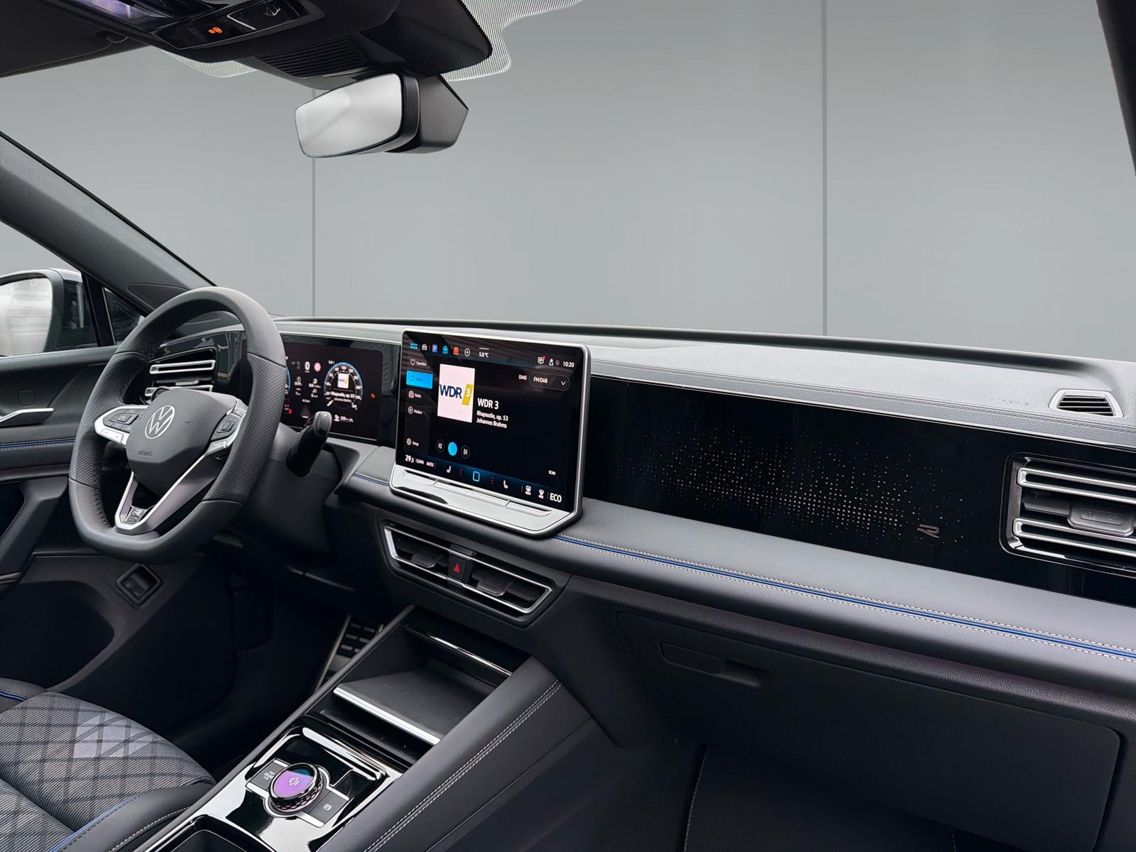 Volkswagen Tiguan R-Line eHybrid