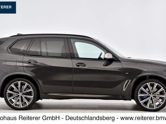 BMW X5 M50i xDrive