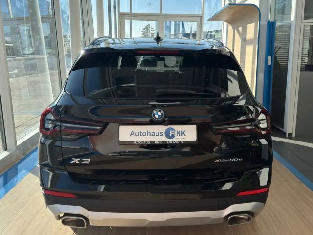 BMW X3 xDrive30e