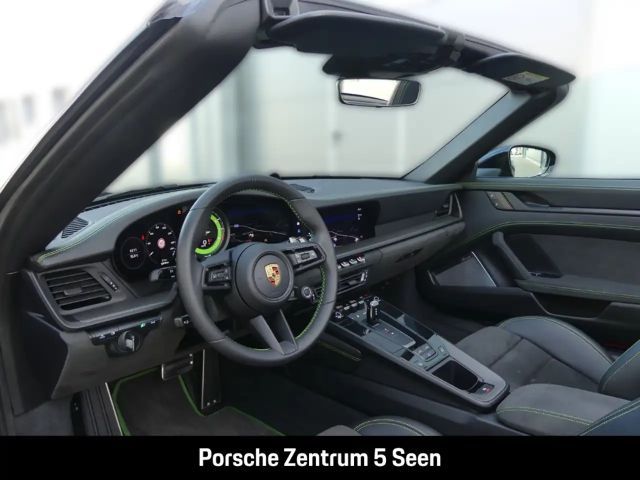Porsche 992 Cabrio Carrera GTS