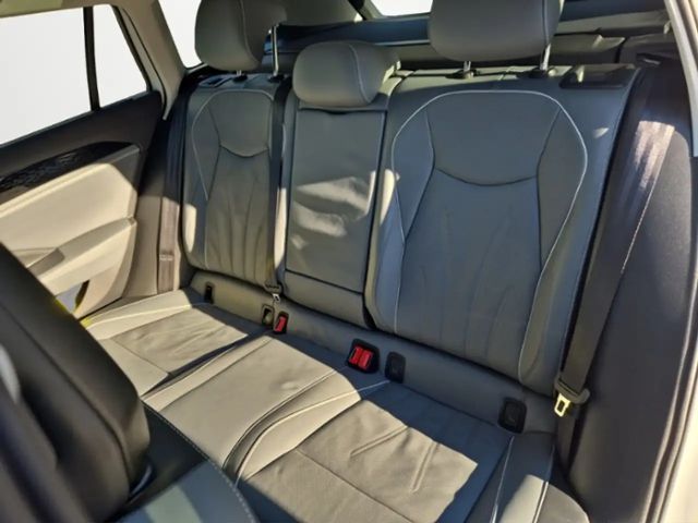 Volkswagen Passat Elegance Elegance Variant