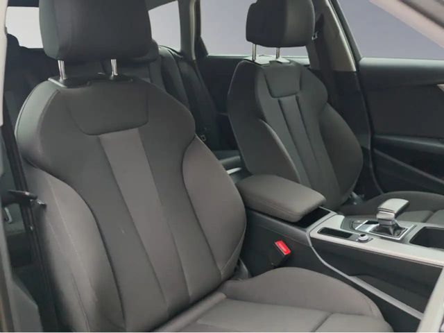 Audi A4 35 TDI Avant S-Tronic
