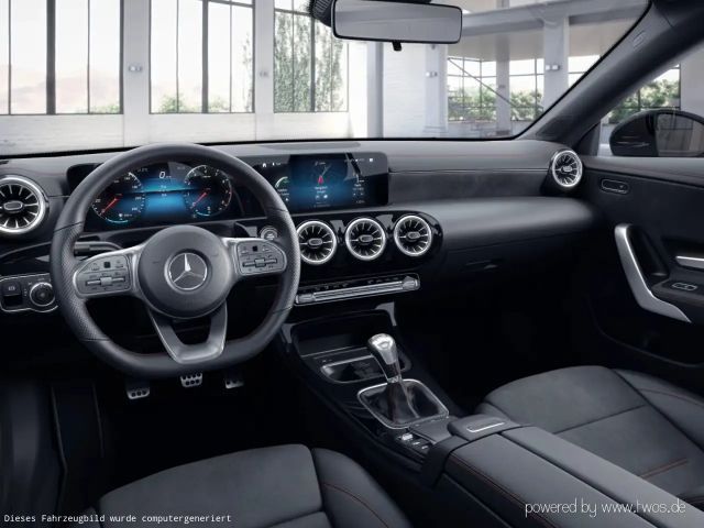 Mercedes-Benz CLA 200 AMG Line Coupé