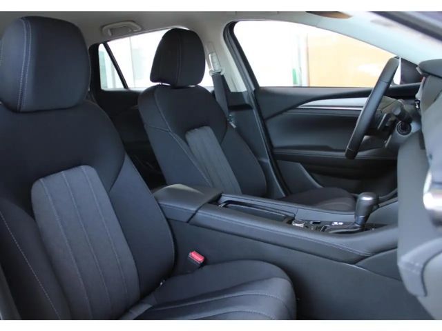 Mazda 6 Exclusive-line SkyActiv