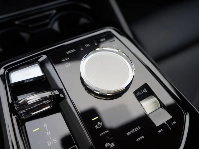 BMW 520 520d M-Sport Sedan xDrive