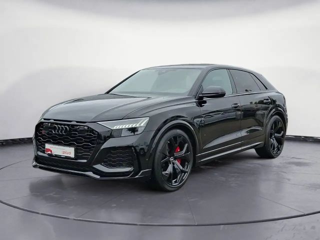 Audi RS Q8 Quattro