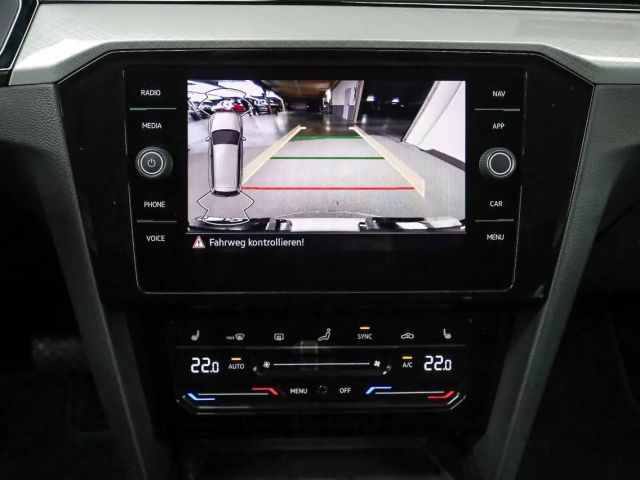 Volkswagen Passat 2.0 TDI Business DSG Variant