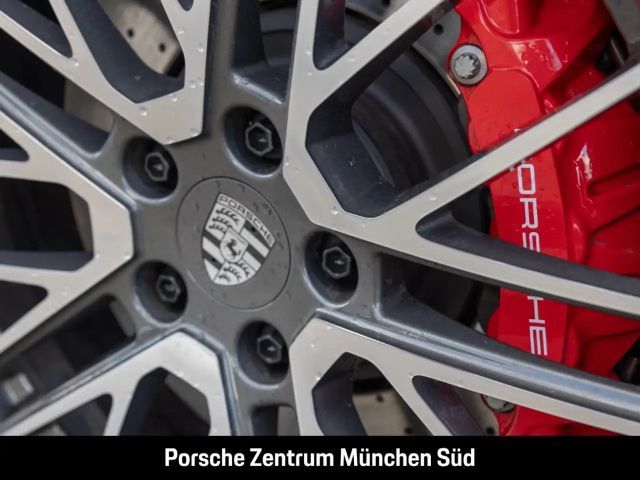 Porsche 992 Coupé Turbo